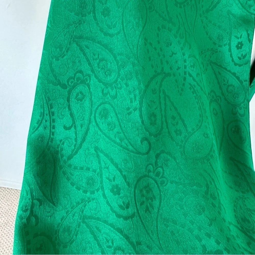 Vintage Specialty House Green Paisley Fringe 100% Silk Scarf